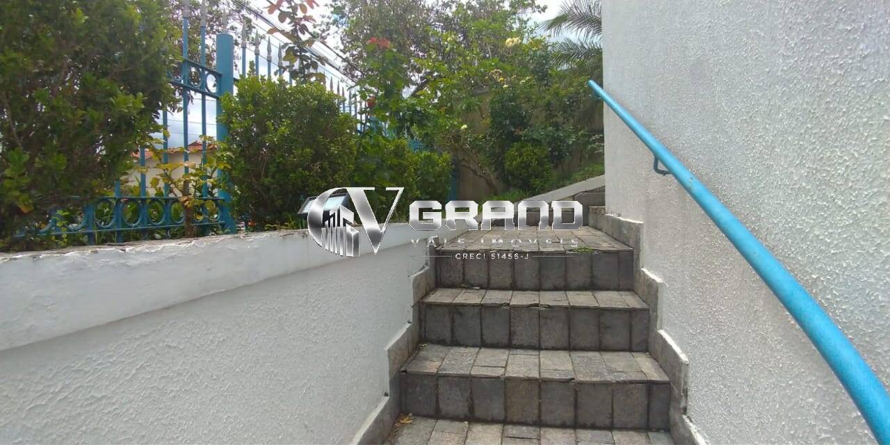Casa, 3 quartos, 270 m² - Foto 38