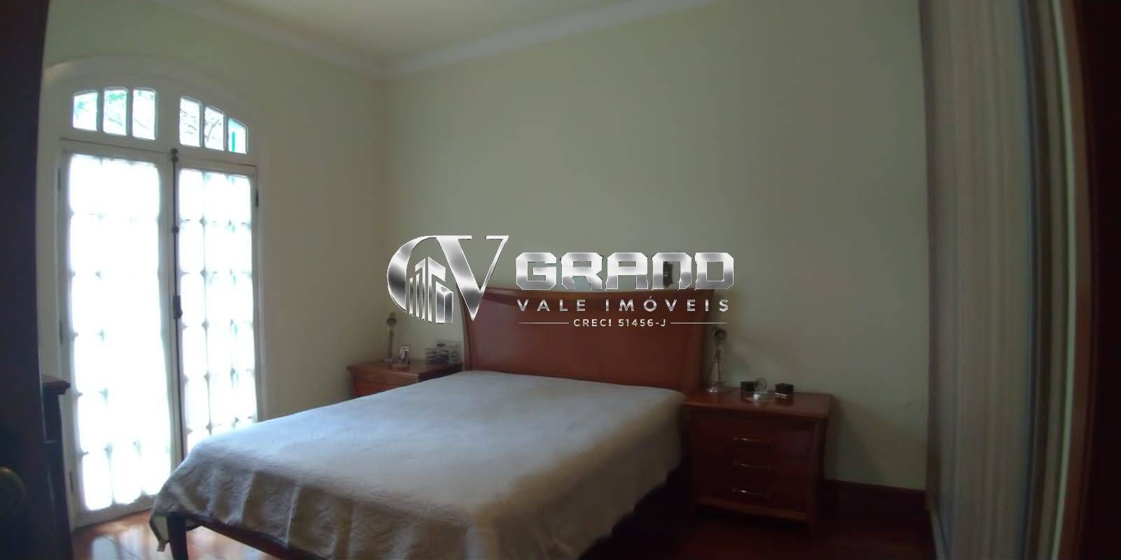 Casa, 3 quartos, 270 m² - Foto 16