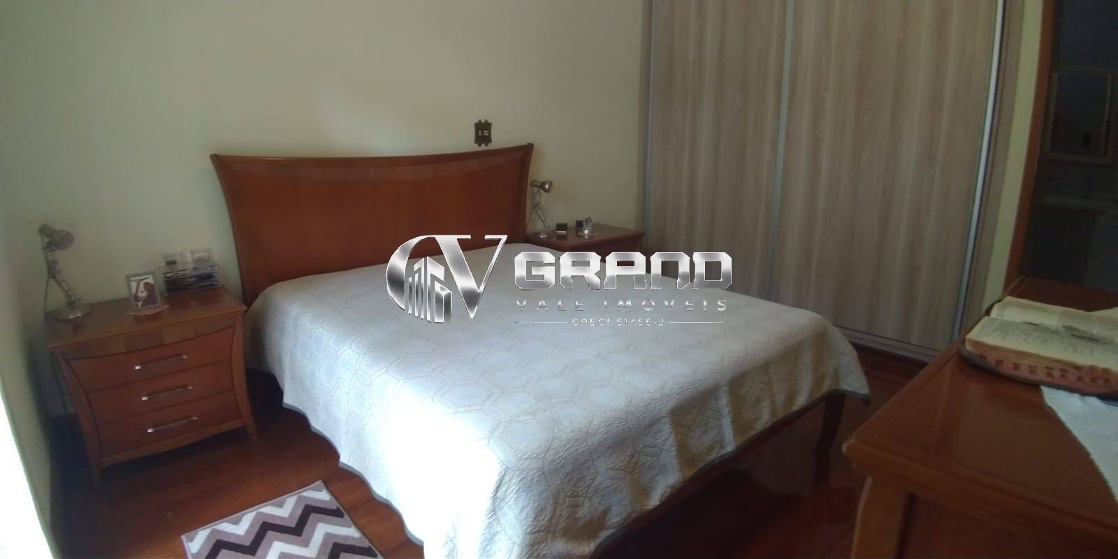 Casa, 3 quartos, 270 m² - Foto 18