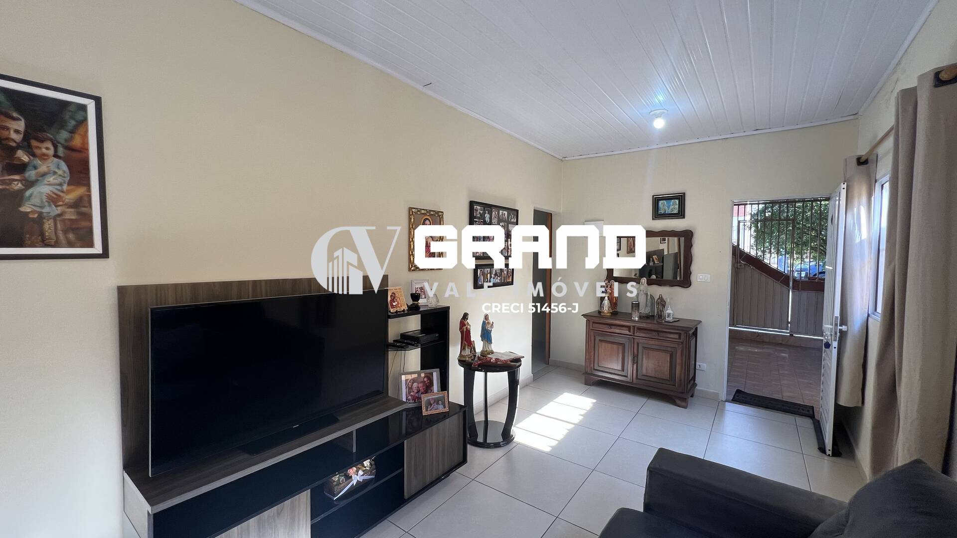 Casa, 5 quartos, 190 m² - Foto 1