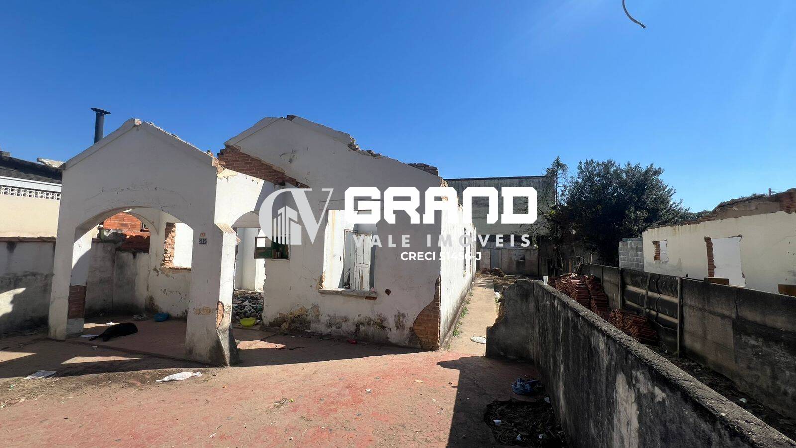 Terreno, 700 m² - Foto 2