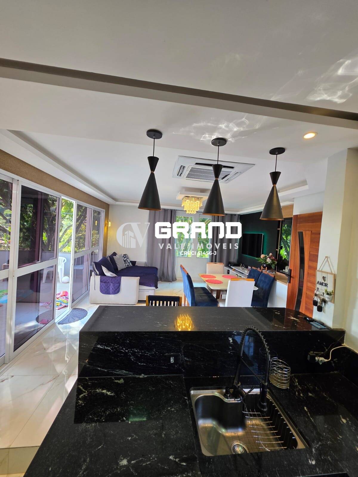 Casa, 3 quartos, 260 m² - Foto 3