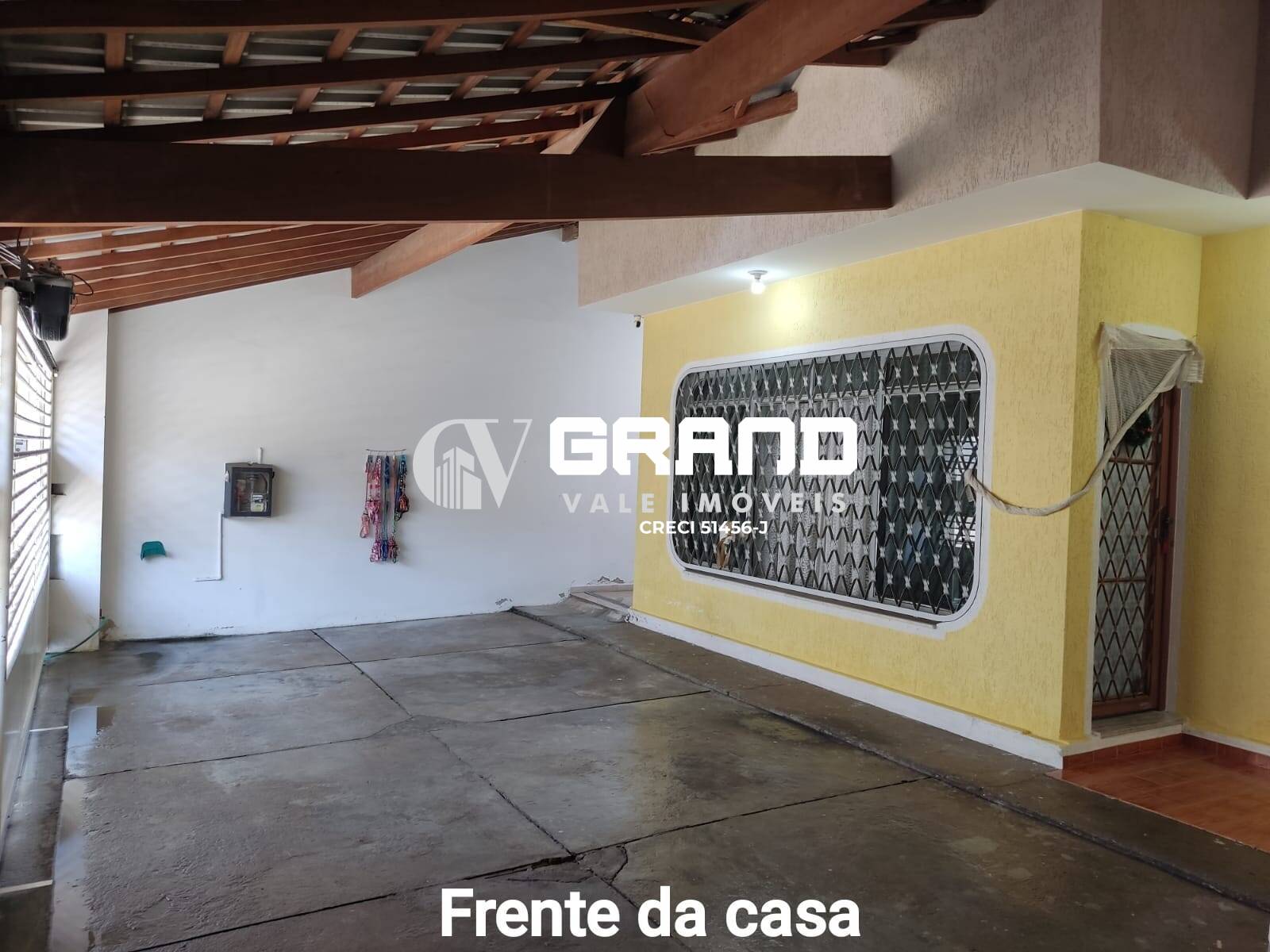 Casa, 3 quartos, 232 m² - Foto 2
