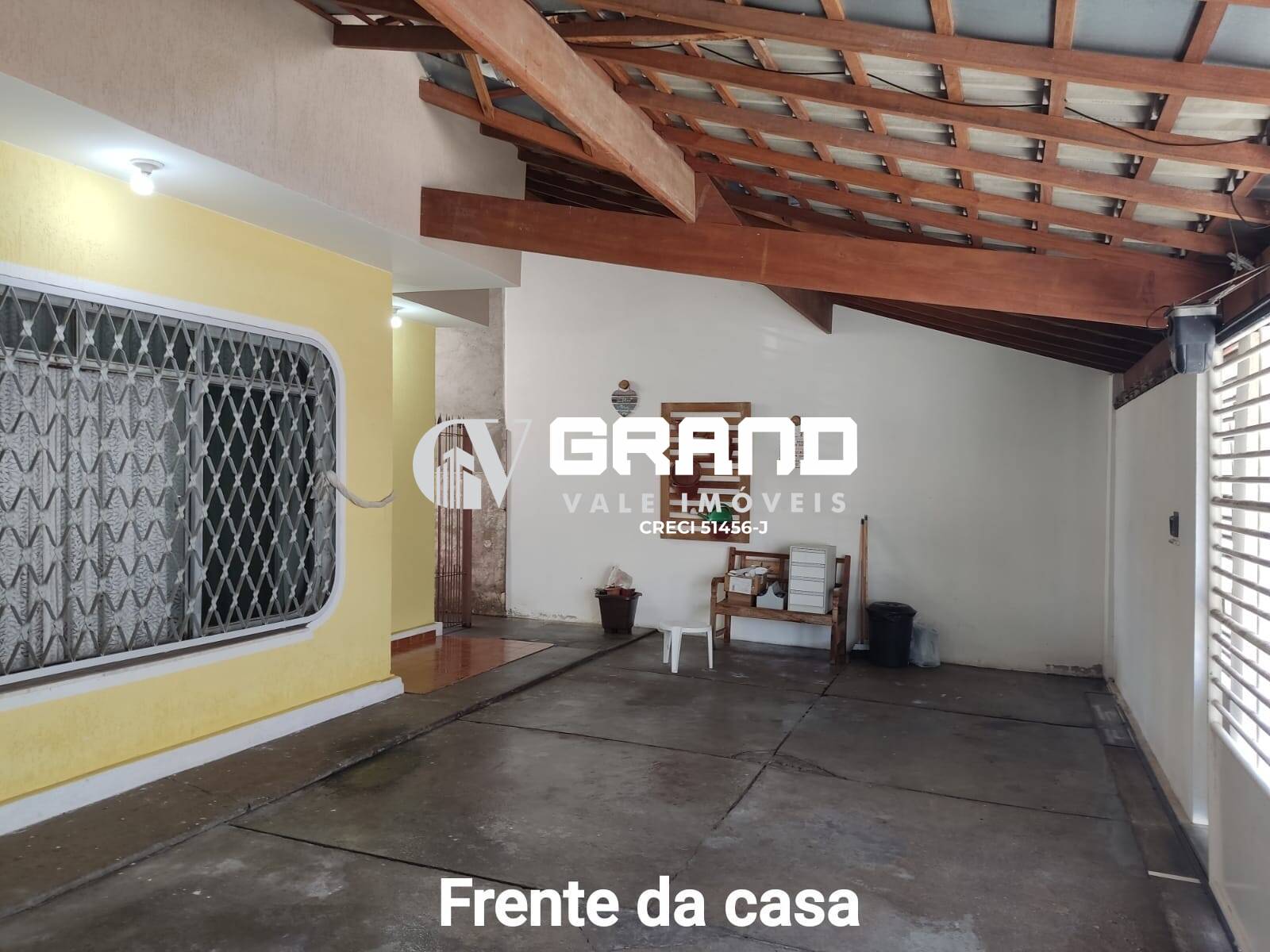 Casa, 3 quartos, 232 m² - Foto 1