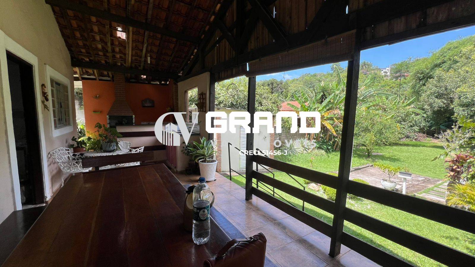 Chácara, 3 quartos, 1400 m² - Foto 2