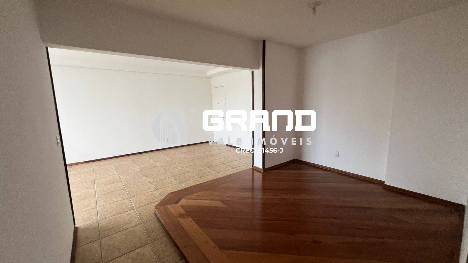 Apartamento, 3 quartos, 132 m² - Foto 2