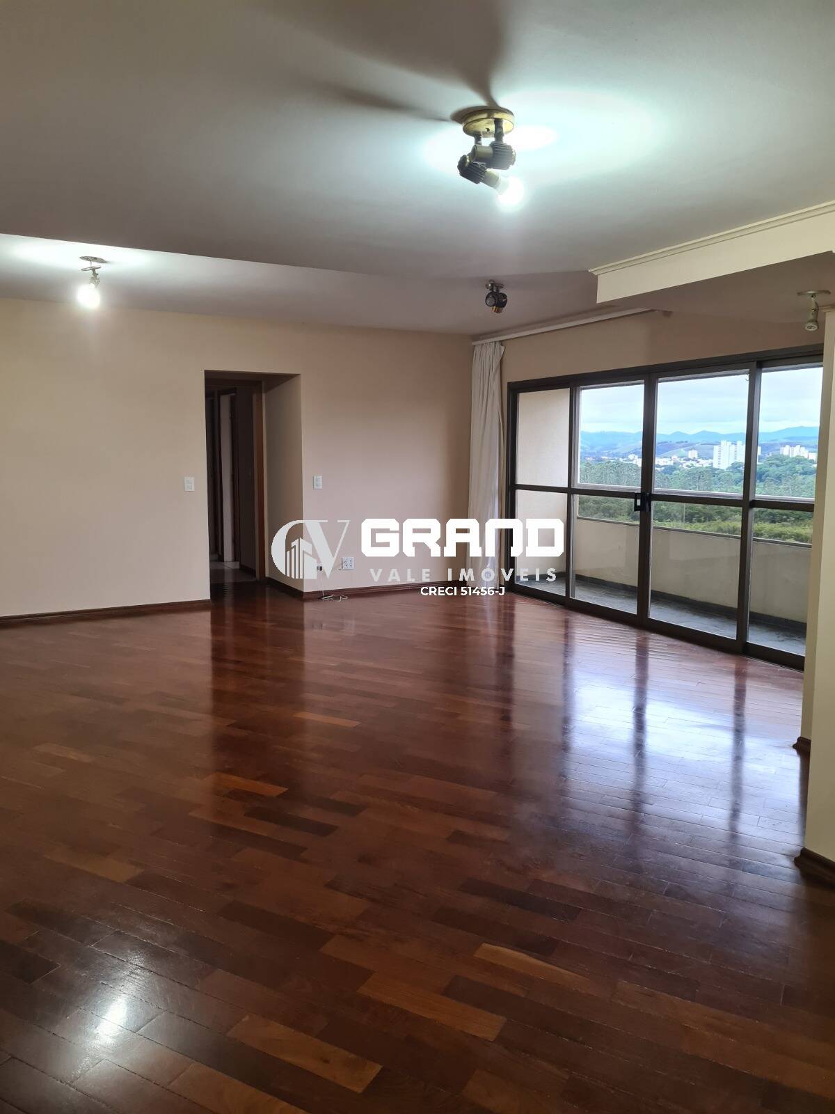 Apartamento, 4 quartos, 160 m² - Foto 1