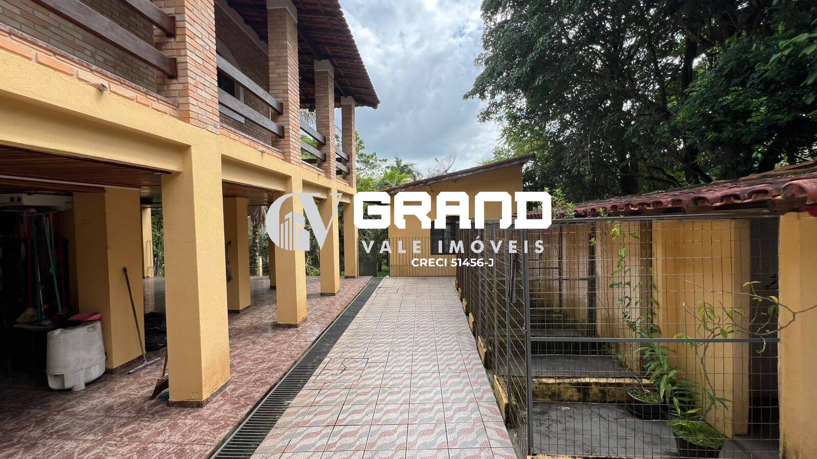 Chácara, 3 quartos, 1821 m² - Foto 25