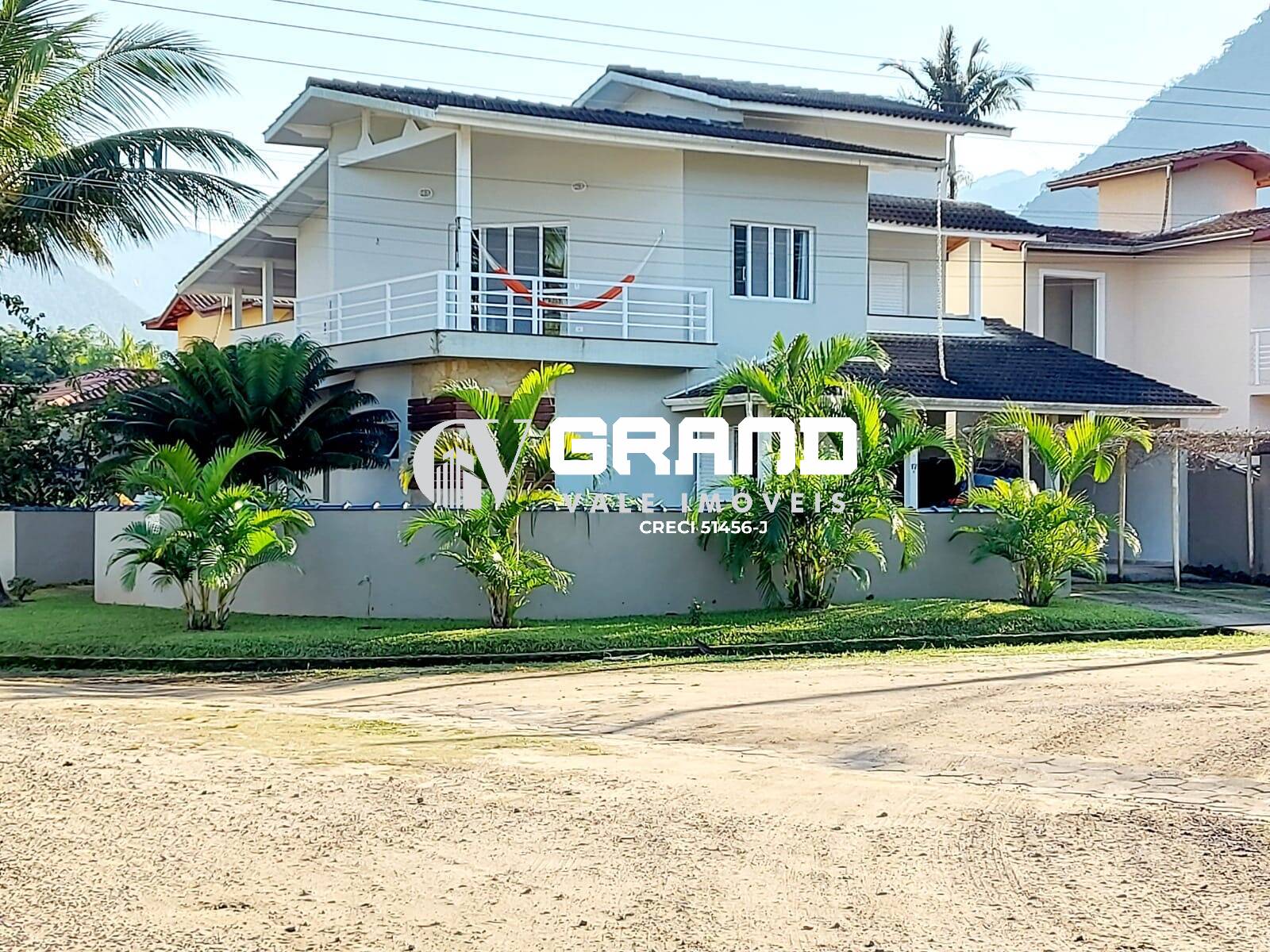Casa, 4 quartos, 407 m² - Foto 1