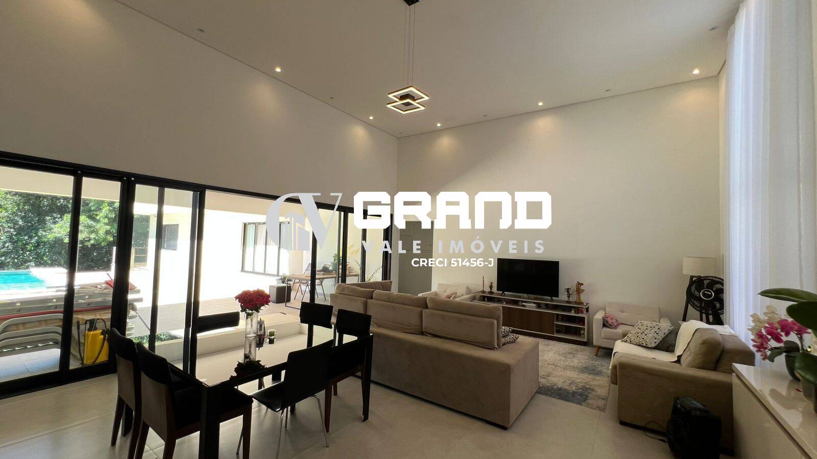 Casa, 5 quartos, 290 m² - Foto 13