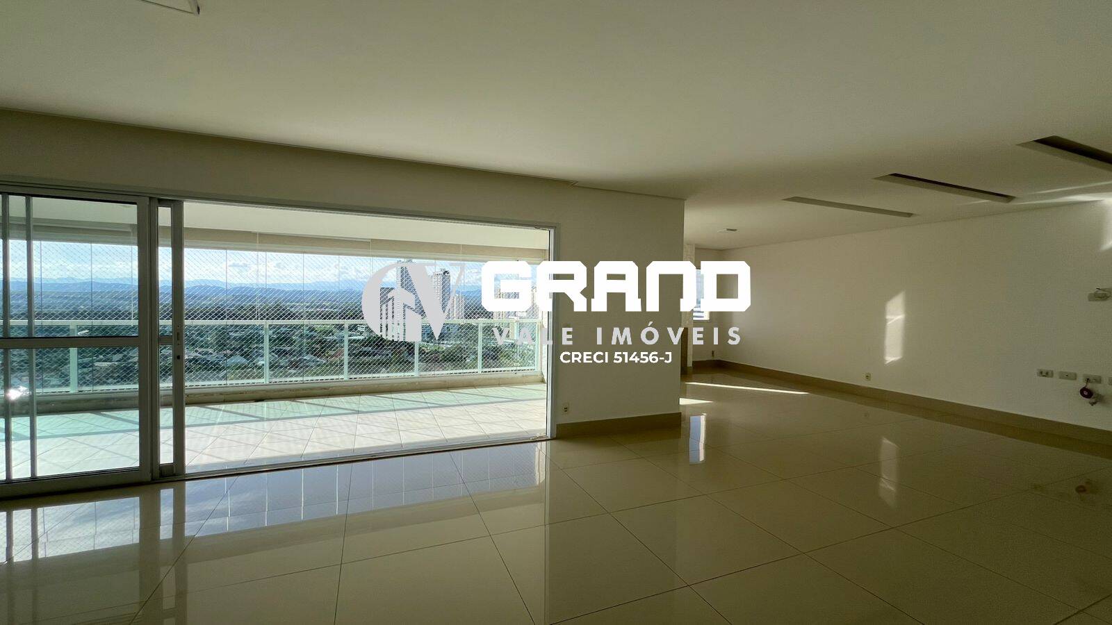 Apartamento, 4 quartos, 278 m² - Foto 1