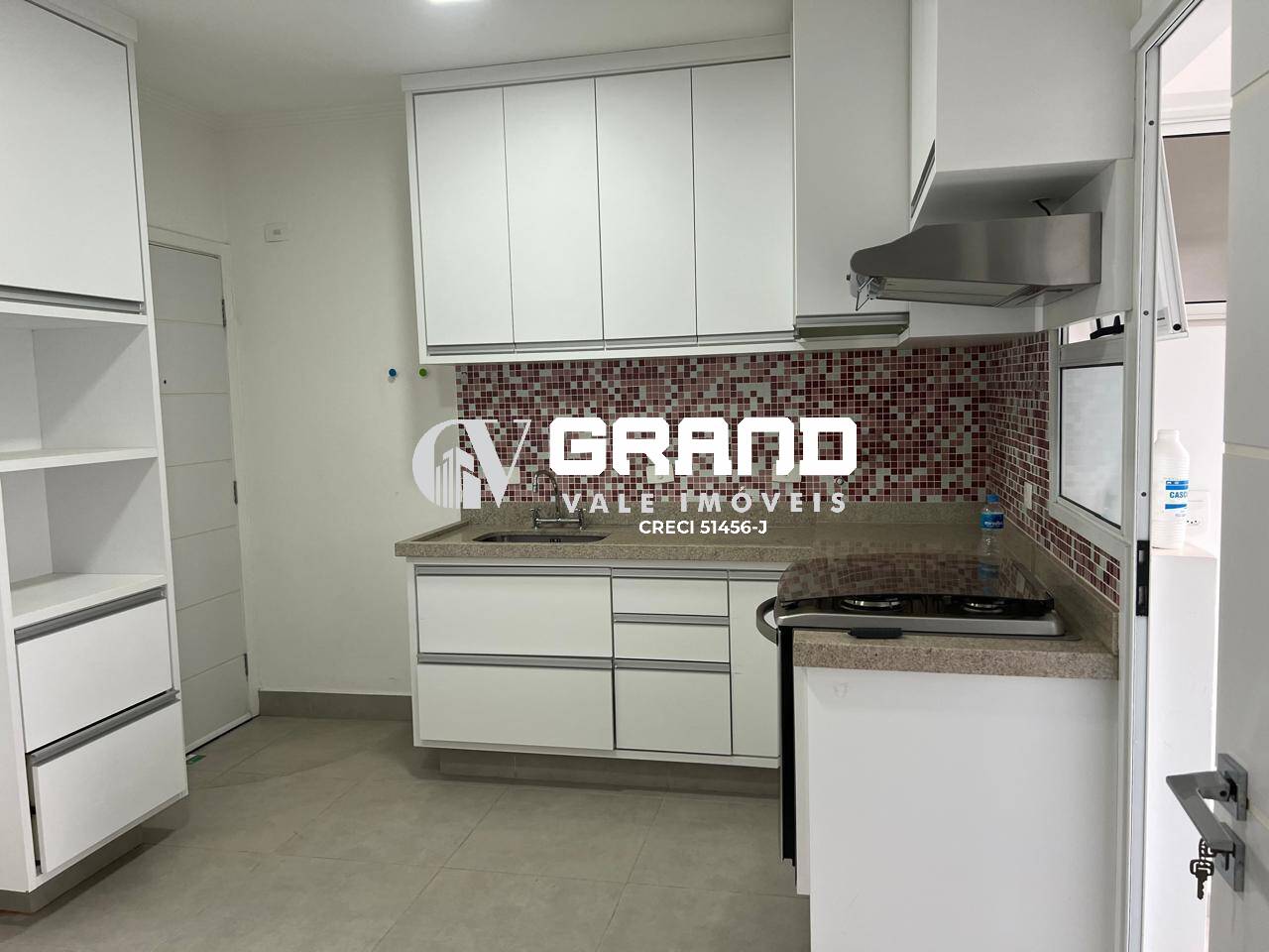 Apartamento, 4 quartos, 131 m² - Foto 8