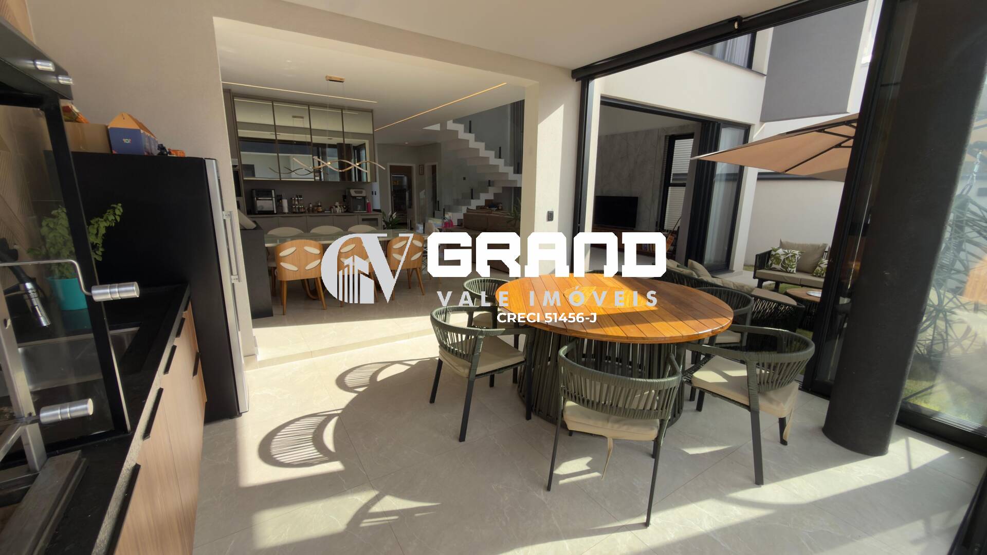 Casa, 4 quartos, 283 m² - Foto 3