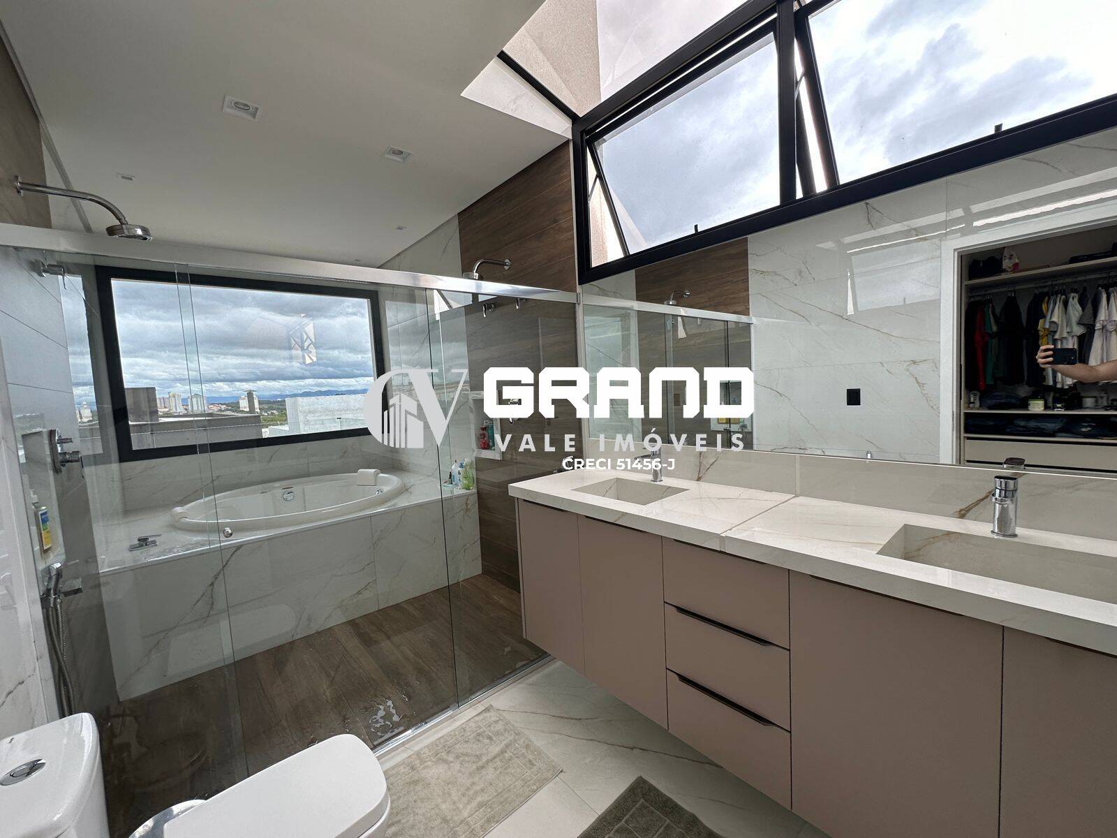Casa, 4 quartos, 283 m² - Foto 24