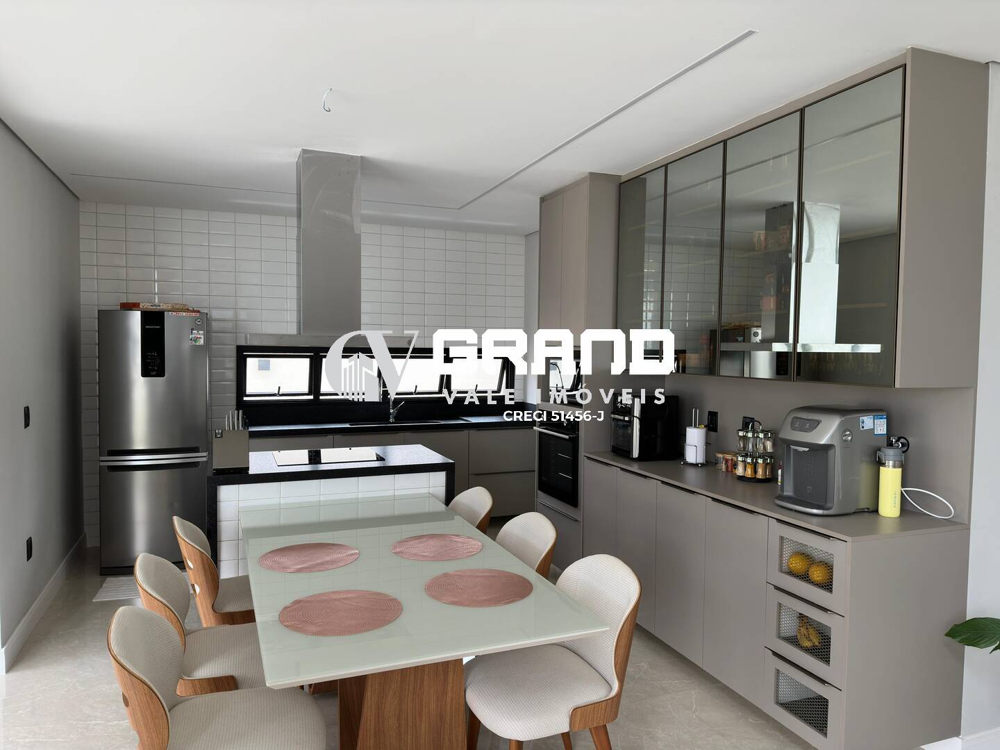 Casa, 4 quartos, 283 m² - Foto 11