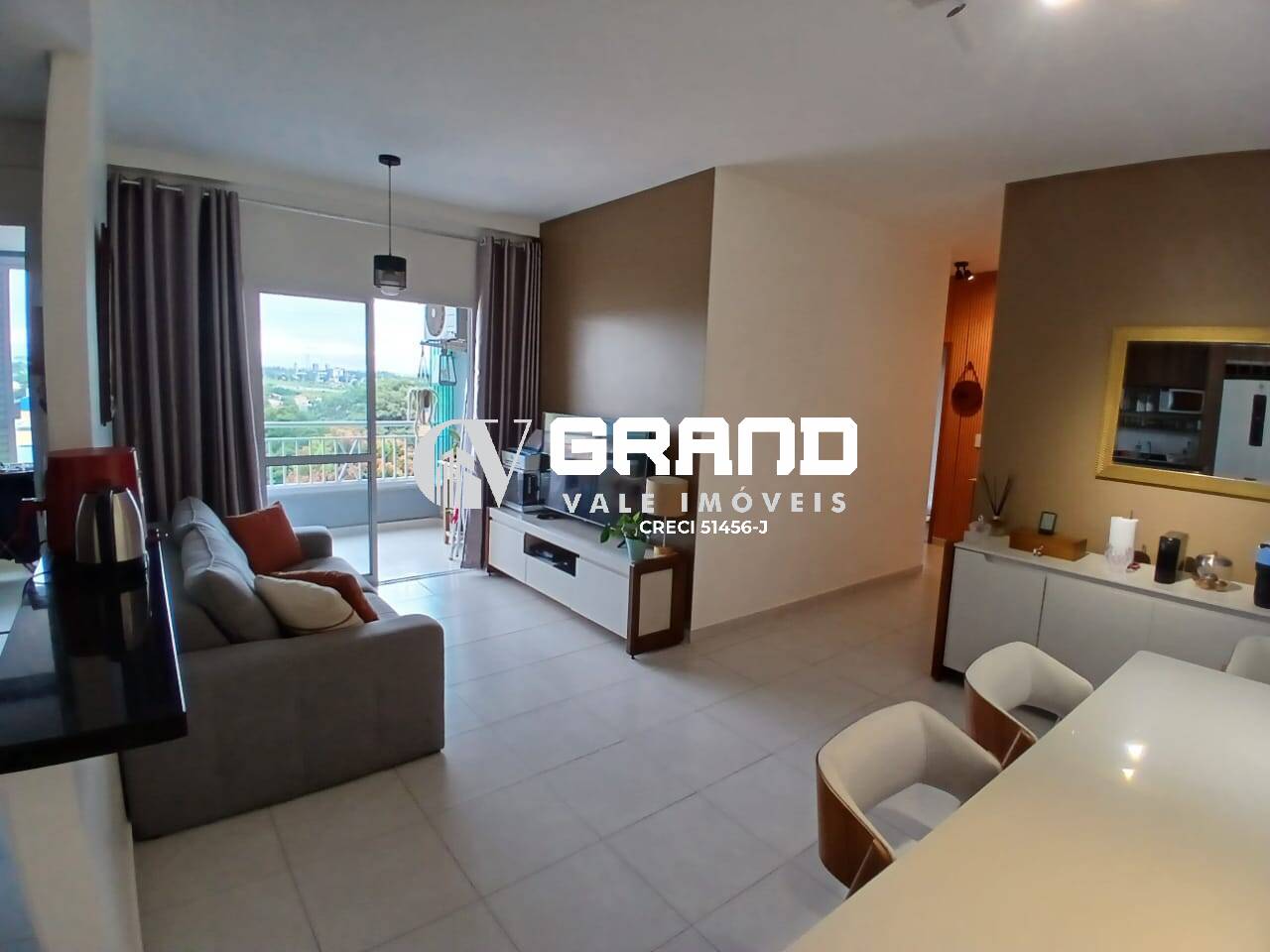 Apartamento, 2 quartos, 77 m² - Foto 1