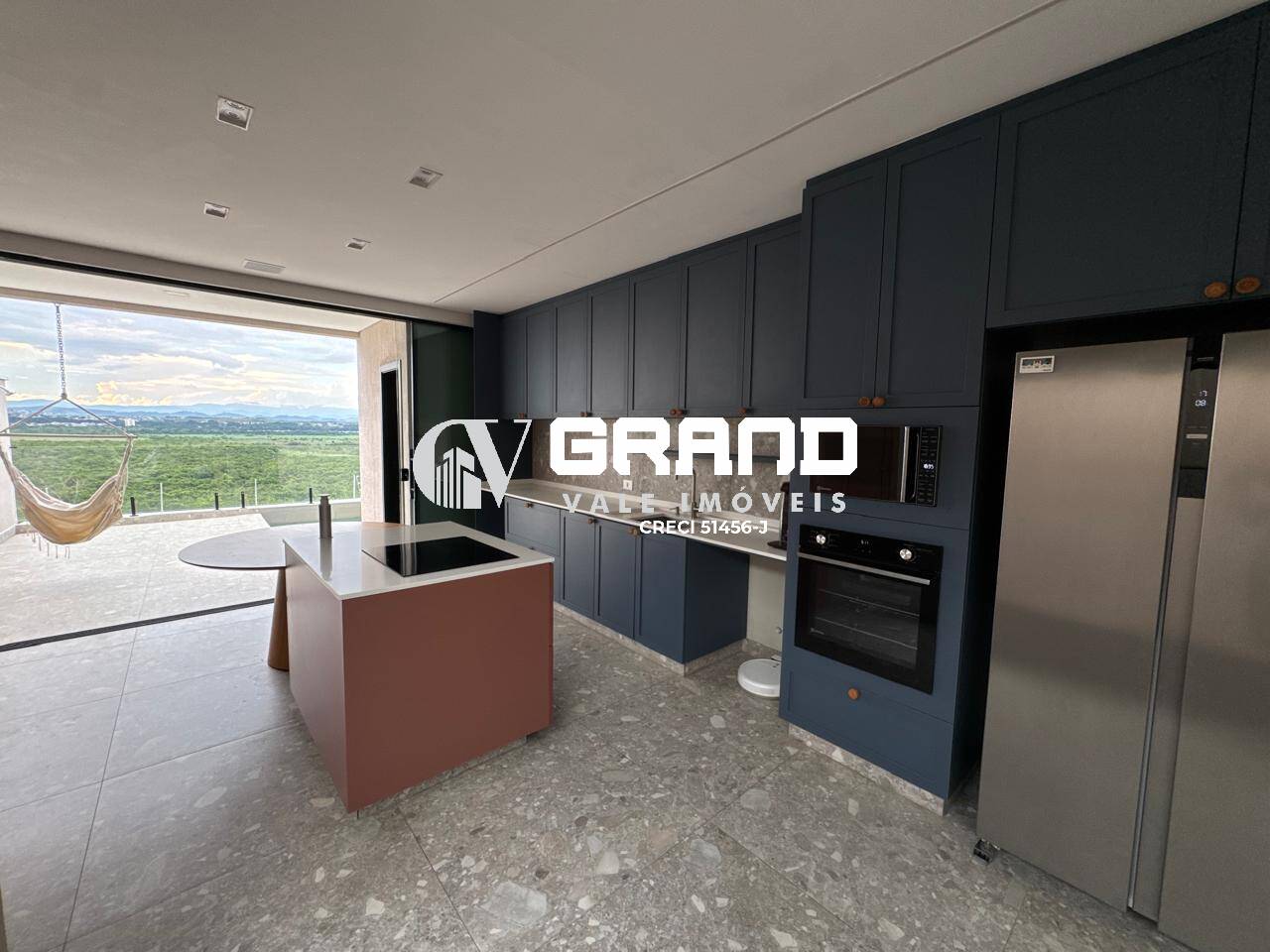 Casa, 3 quartos, 214 m² - Foto 2