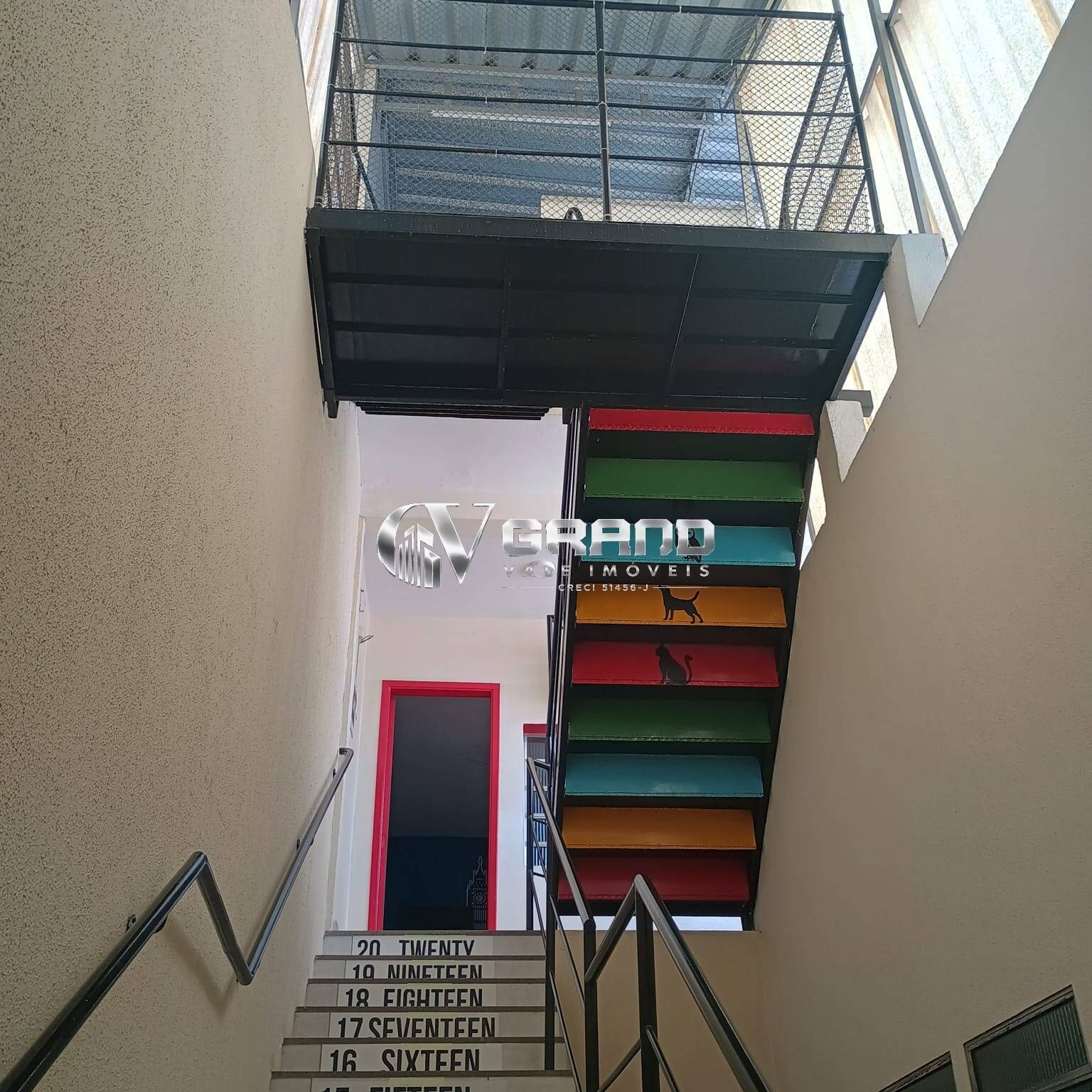 Prédio Inteiro, 300 m² - Foto 11